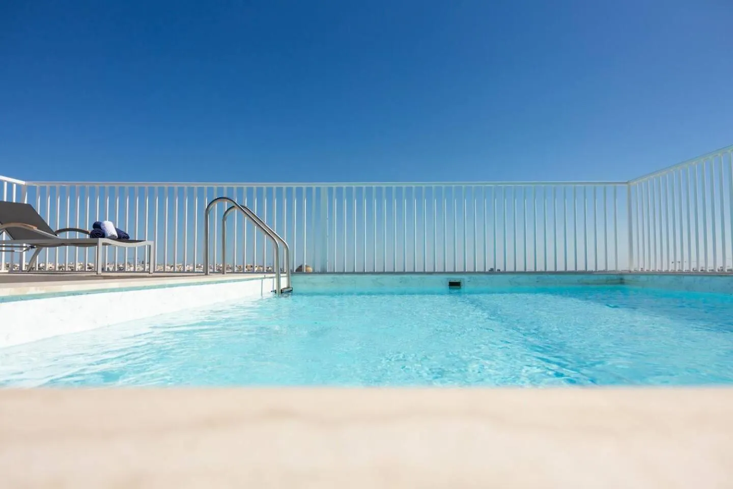 Huge Pool In Mosta Ph - By Homely Malta 0*,  Malta