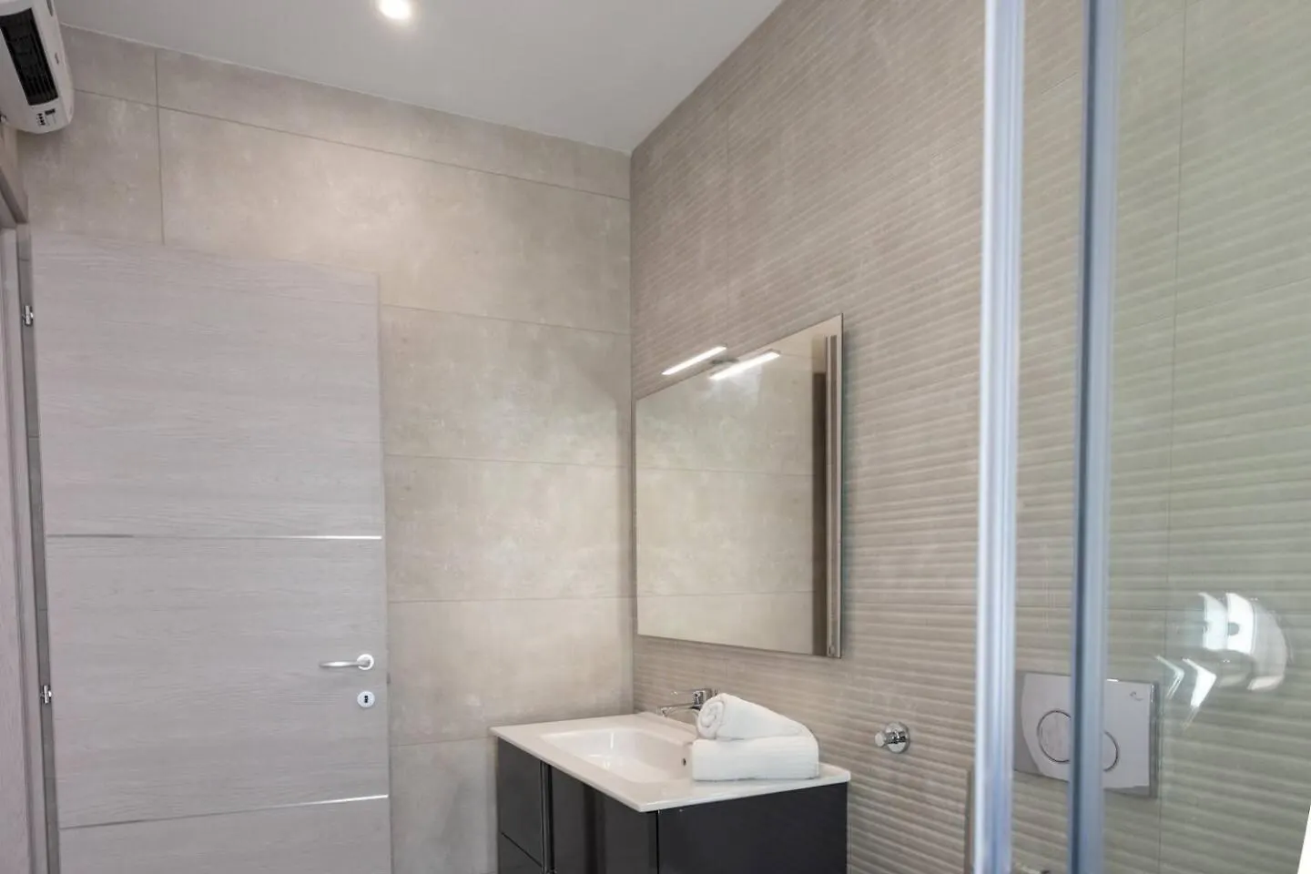 Huge Pool In Mosta Ph - By Homely Malta Apartment